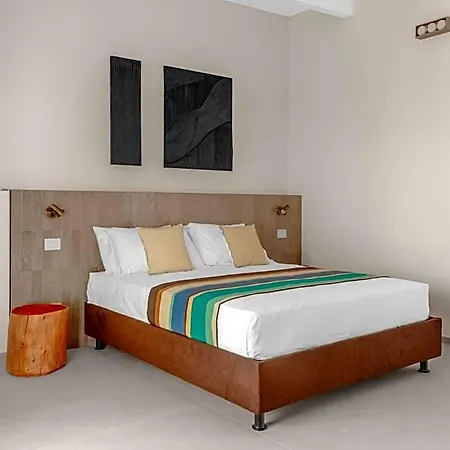 Hotel Sabhe